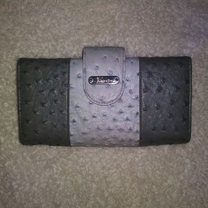 Buxton Wallet